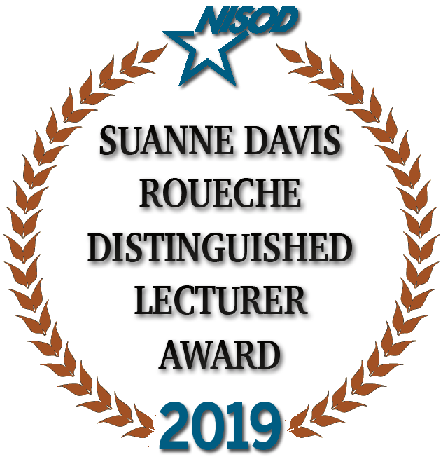 2019 Suanne Davis Roueche Award 2019 Suanne Davis Roueche Award image